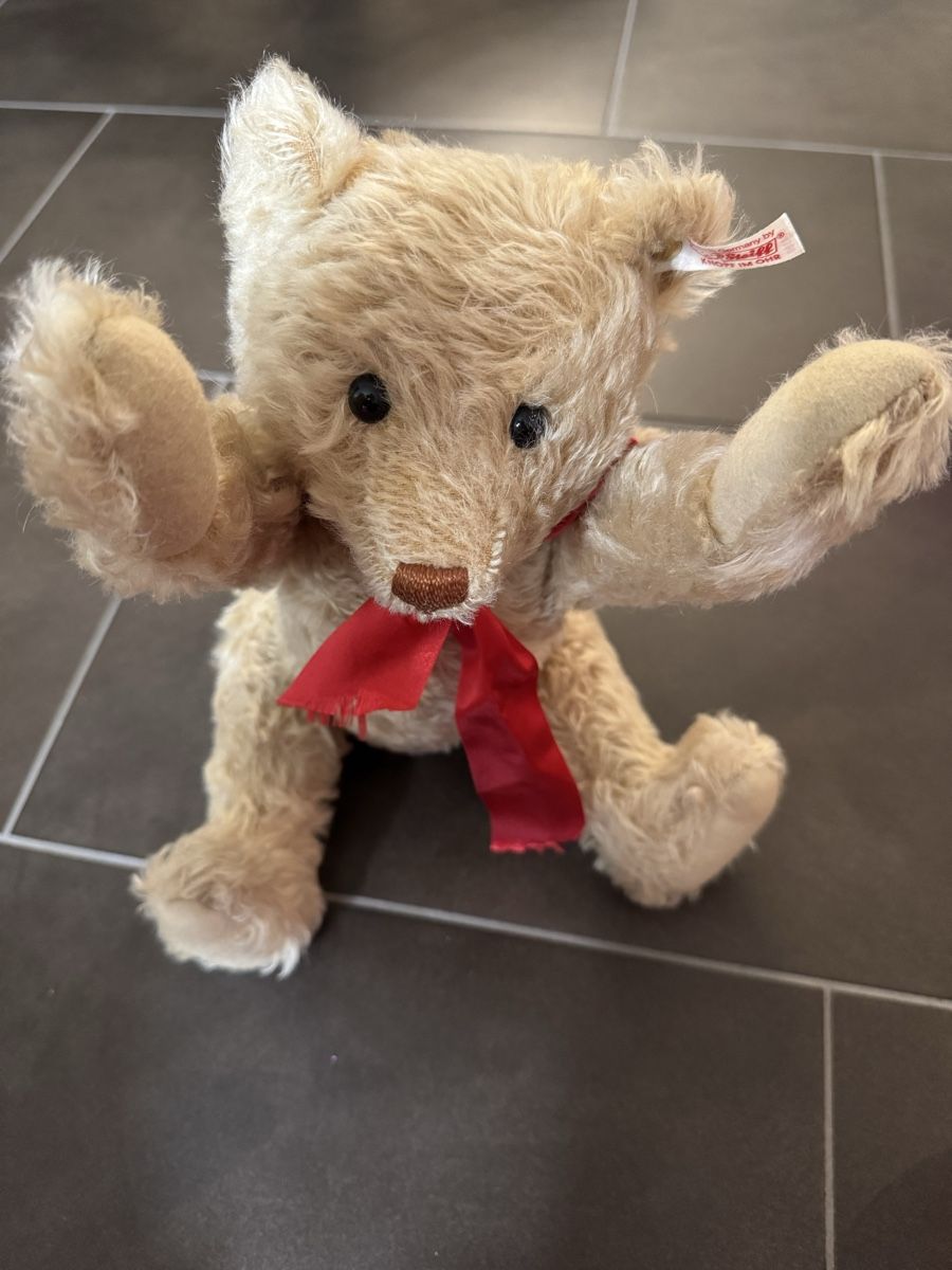 Figuren: Steiff Teddybär, British Collectors 2014, Nr. 995 – Neu und originalverpackt aus Freienbach von ang_8xxz 1