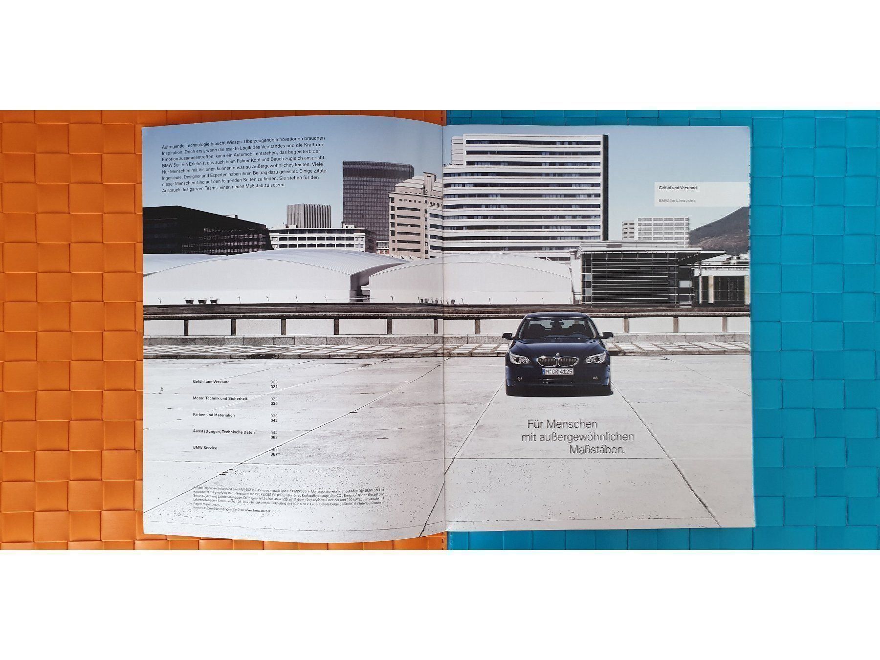 Riviste & Magazine: BMW 5er LIMOUSINE E60 2004 - Prospekt / Katalog – Usato da Viganello venduto da CARLiteratur 2