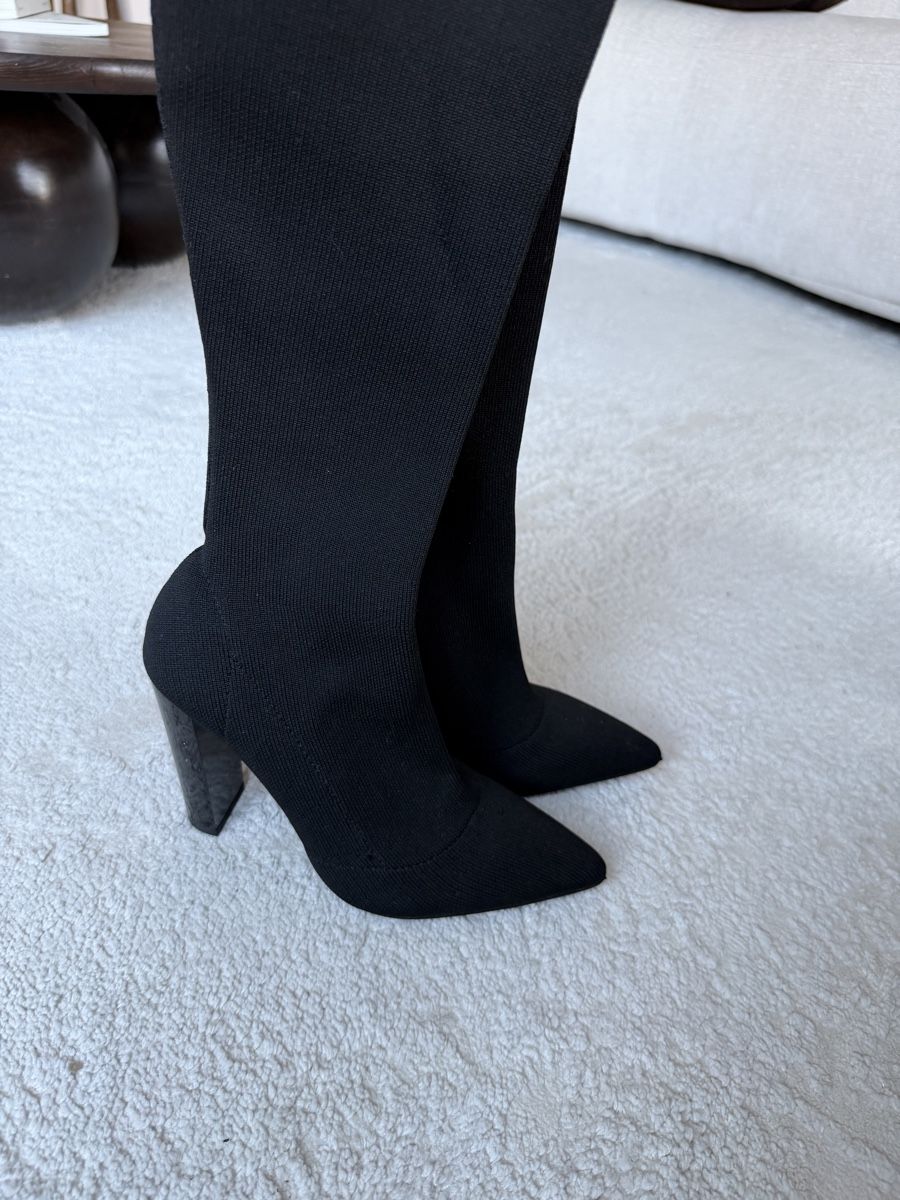 Scarpe da donna: Black Overknee Boots, Size 37 – Nuovo (secondo la descrizione) da Dübendorf venduto da ilianalou 5