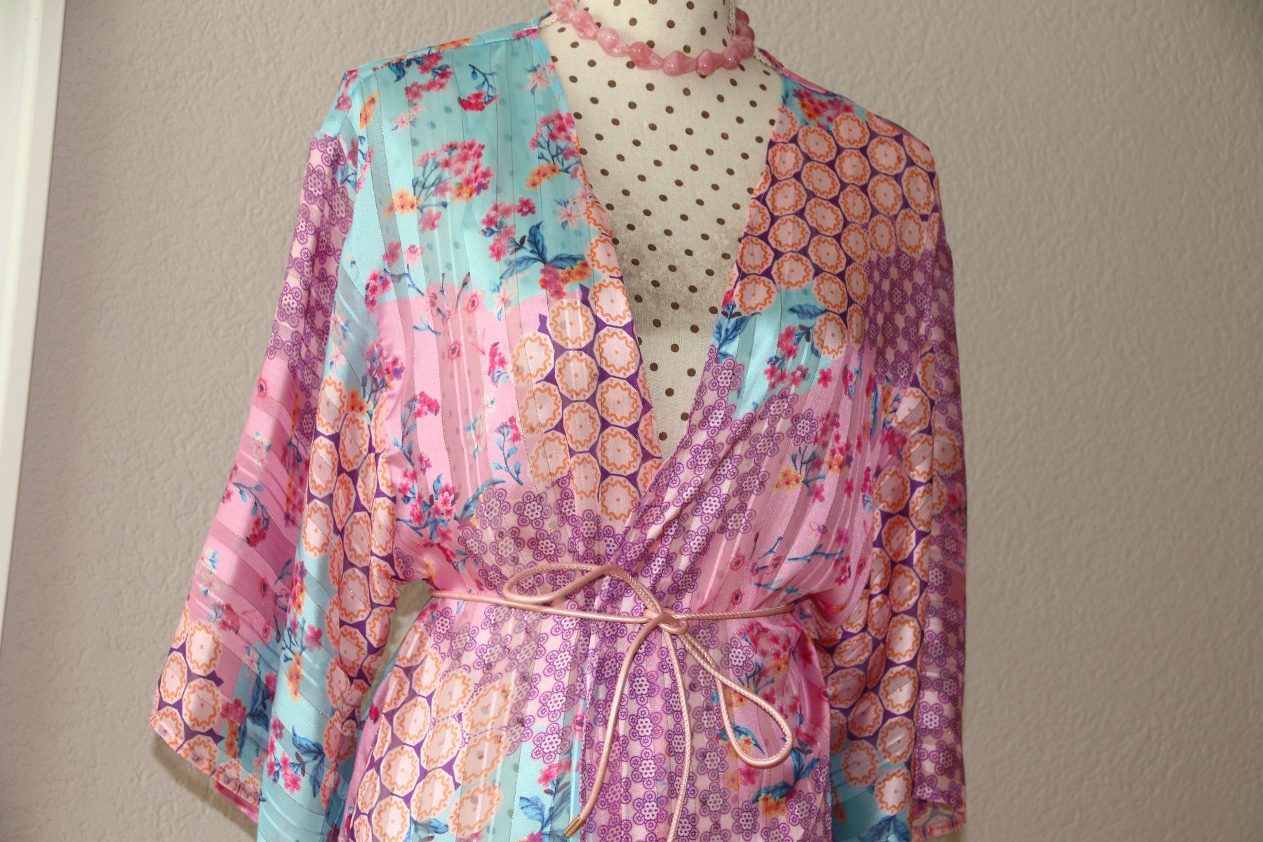 Tuniche: Hübsche  Strandtunika / Kimono Gr.S-M neu – Nuovo (secondo la descrizione) da Oberwil-Lieli venduto da Svetlana28 6