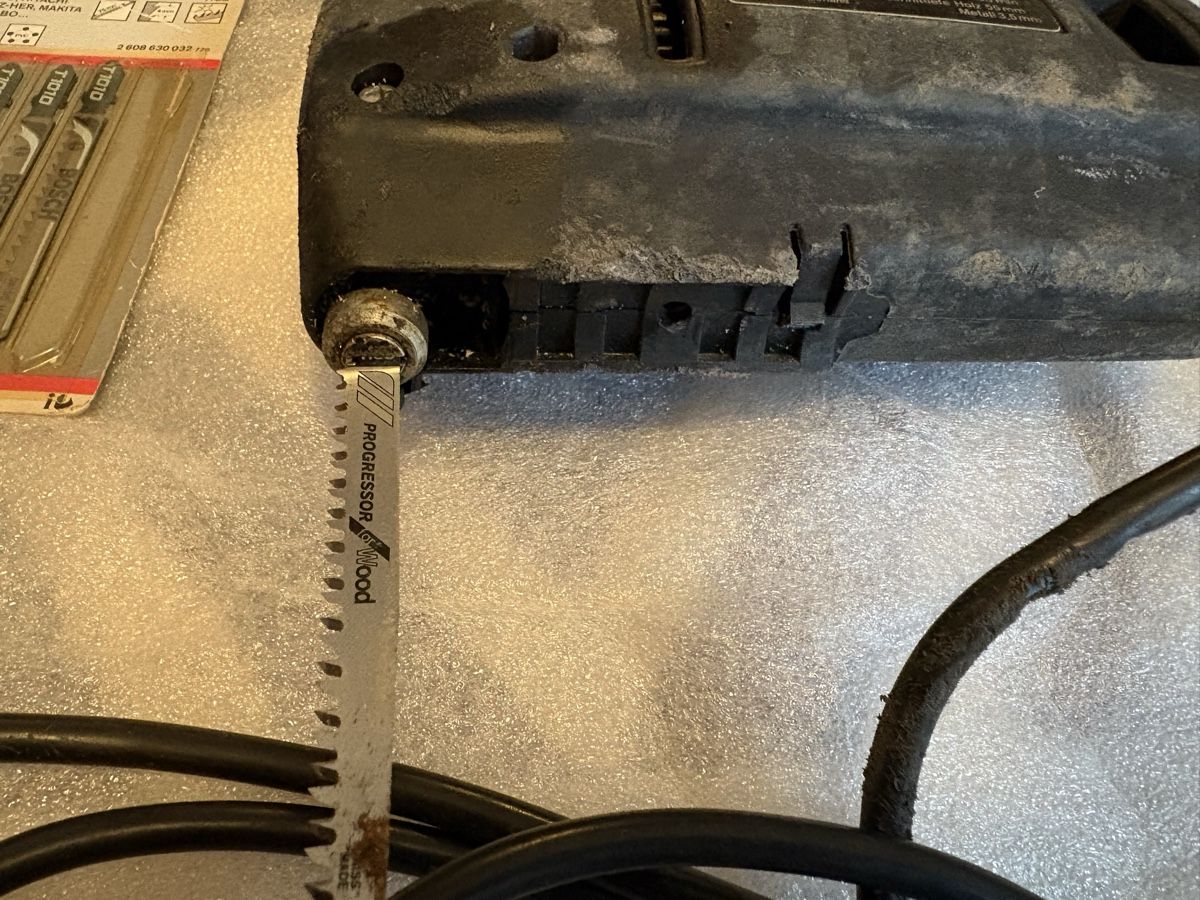 Scies: STICHSÄGE miolectric 4500 – D'occasion à Herzogenbuchsee par warrior77 5