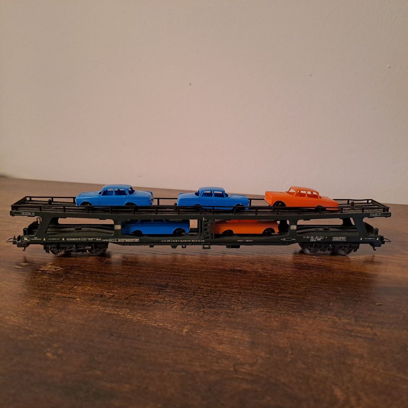 Lima Modelleisenbahnen: Lima Autotransportwagen DDm 915 – Gebraucht aus Bertschikon Gossau von Singeruwe