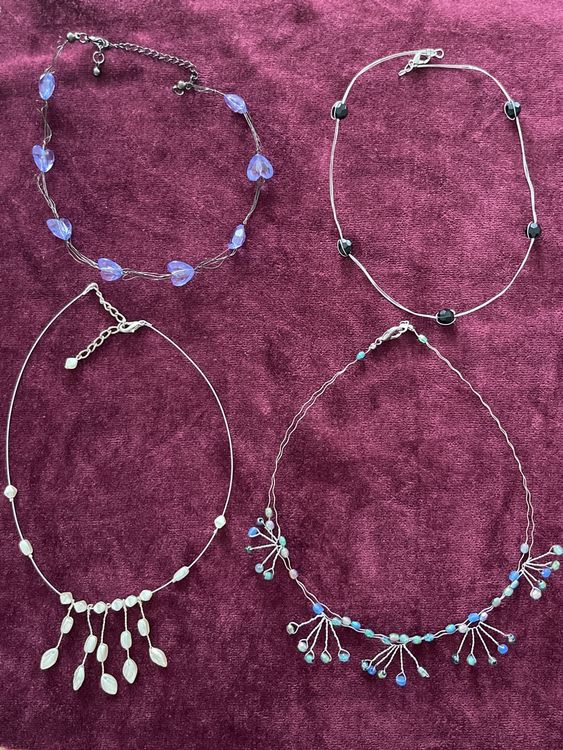 Autres bijoux: Lot Schmuck : 4 Halsketten, Modeschmuck – D'occasion à neuenhof par cocoros