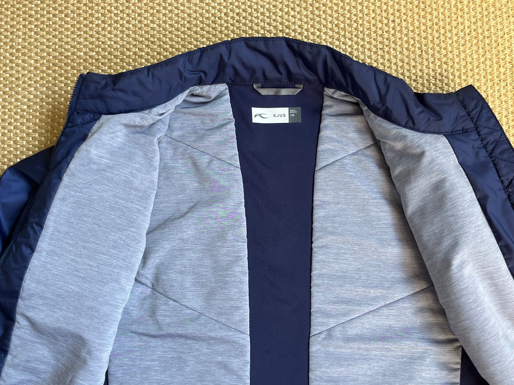 Kjus Giacche: KJUS  Original Golf Radiation Jacket – Nuovo (secondo la descrizione) da Lugano venduto da LVC 5