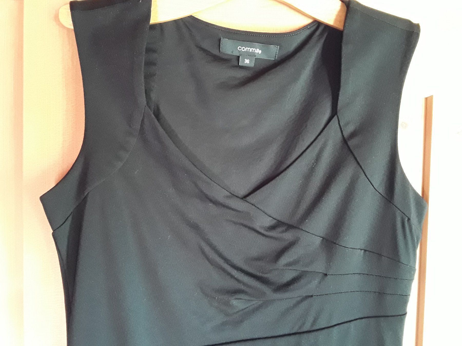 Comma Kleider: Schwarzes Kleid von comma – Gebraucht aus Wattwil von tannenmeise73 2
