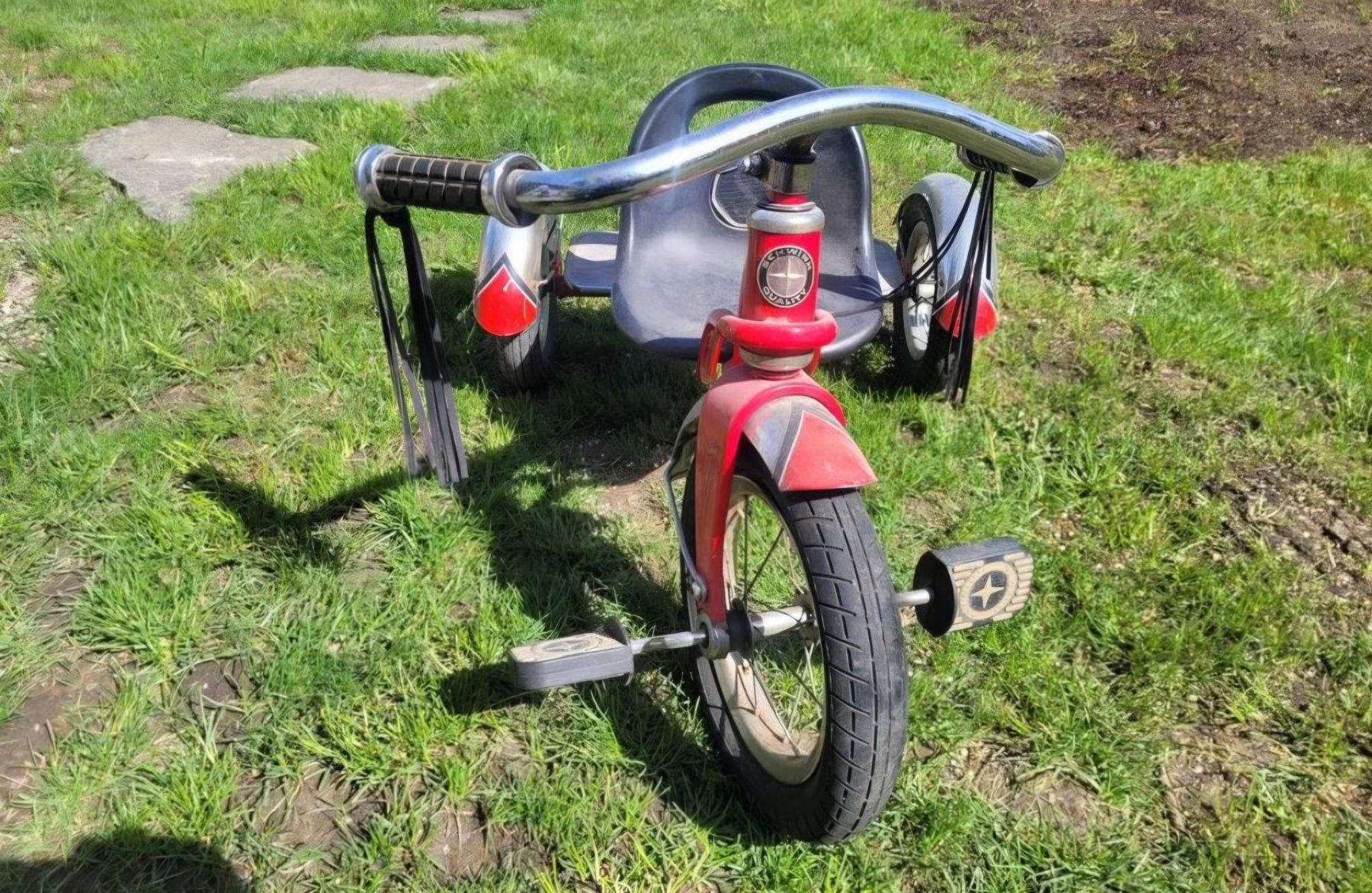 Véhicules pour enfants: Schwinn Dreirad Roadster – D'occasion à Kreuzlingen par Distein 8