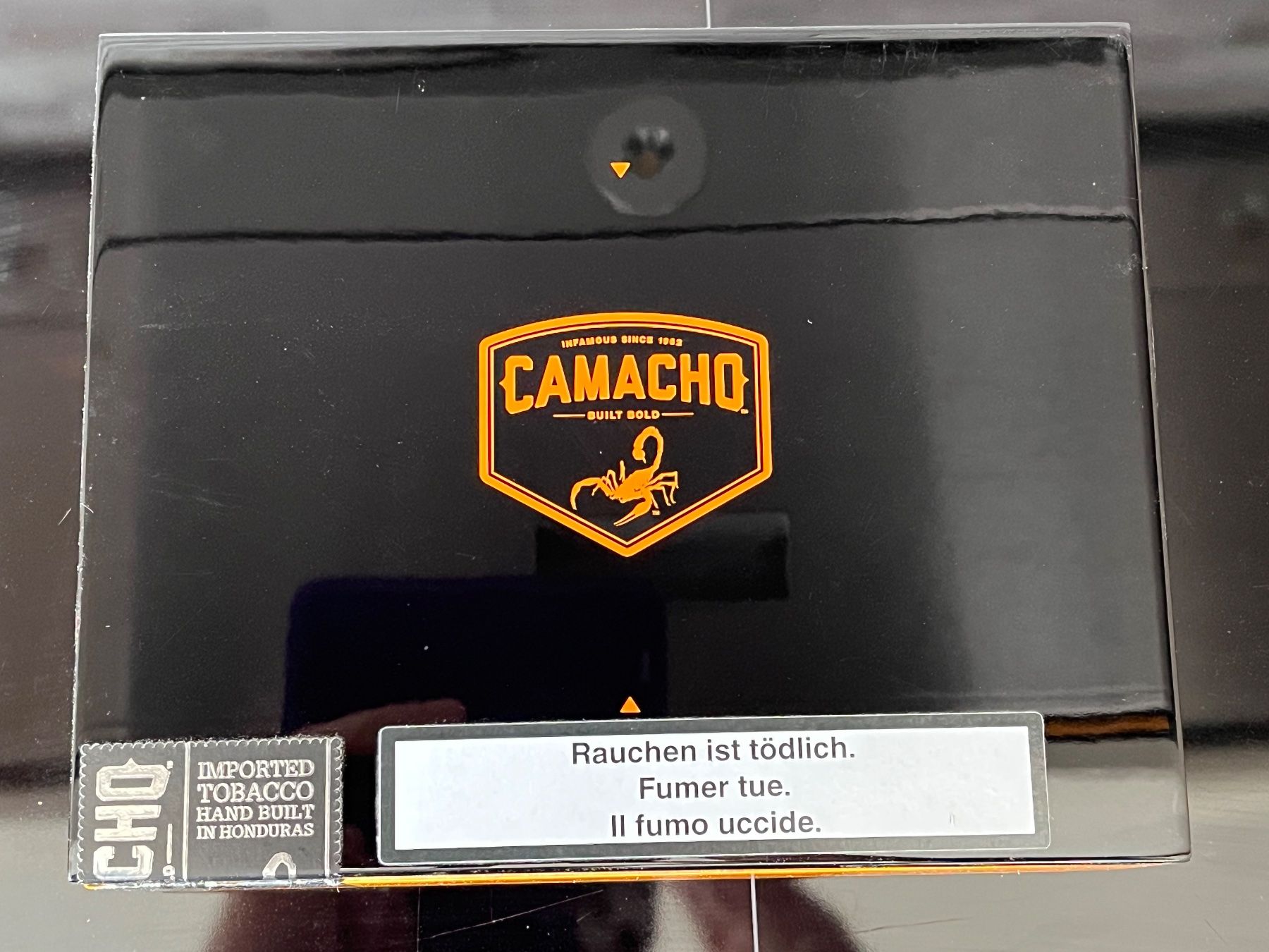 Transportkisten: Lackierte Zigarrenkisten "Camacho" – Gebraucht aus Bauma von Budgerigar 1