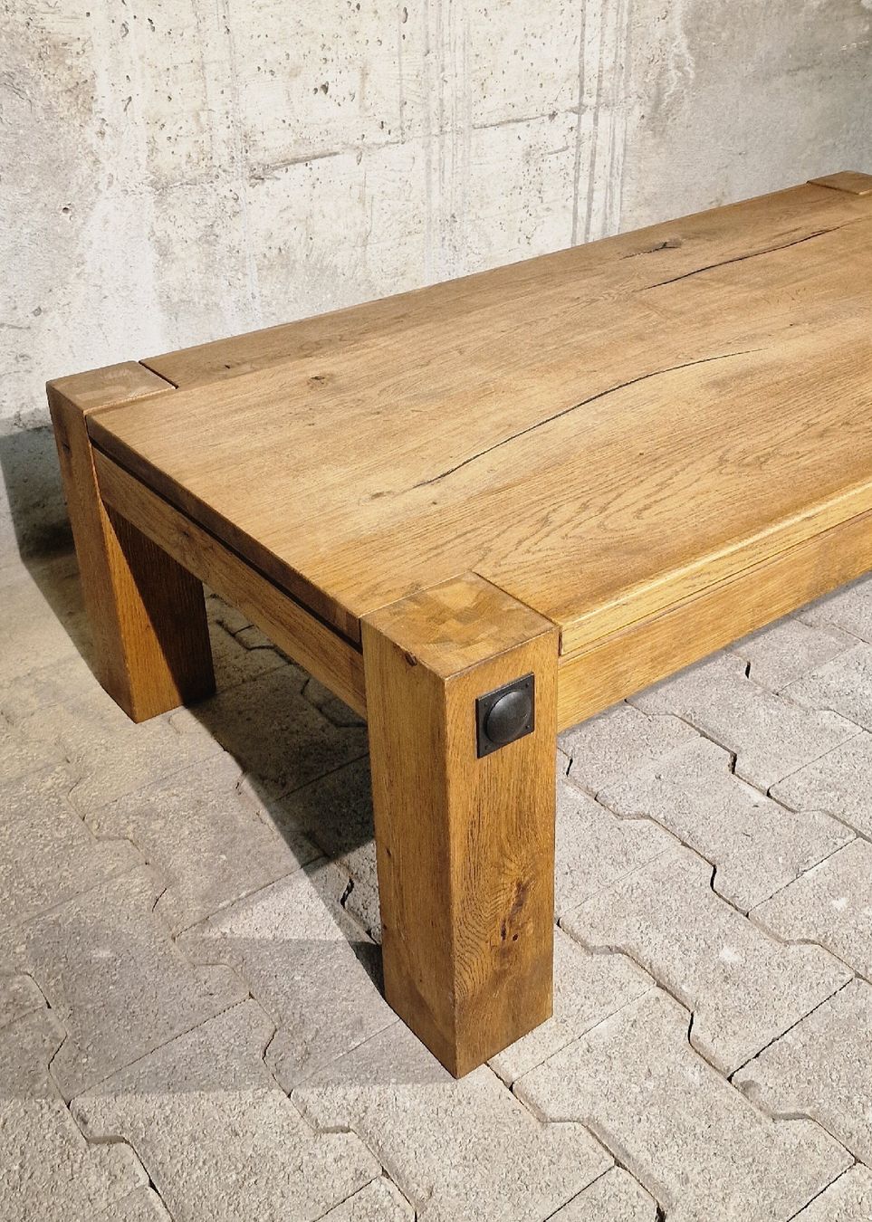 Tavoli: Couchtisch Eiche massiv Rustikal Loft Industrial holz – Usato da Affeltrangen venduto da Szafaoli 1