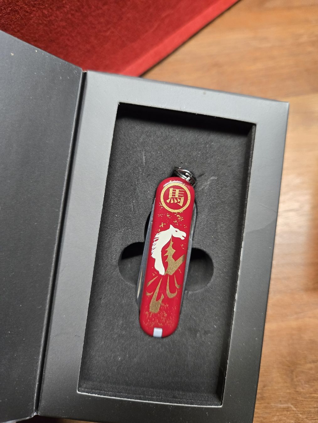Victorinox Taschenmesser: Classic Horse Chinese Zodiac – Neu (gemäss Beschreibung) aus Luzern von Nini_862 1
