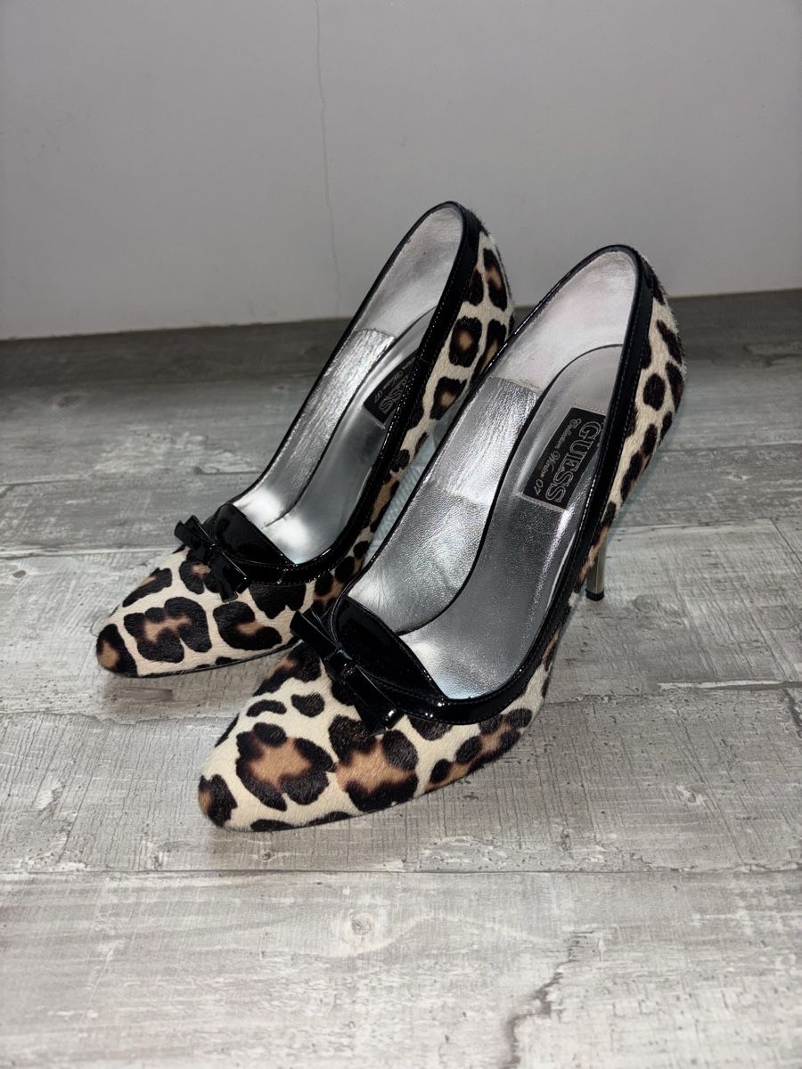 Scarpe da donna: Escarpins Guess – Usato da Carouge GE venduto da lia_t7zd 2