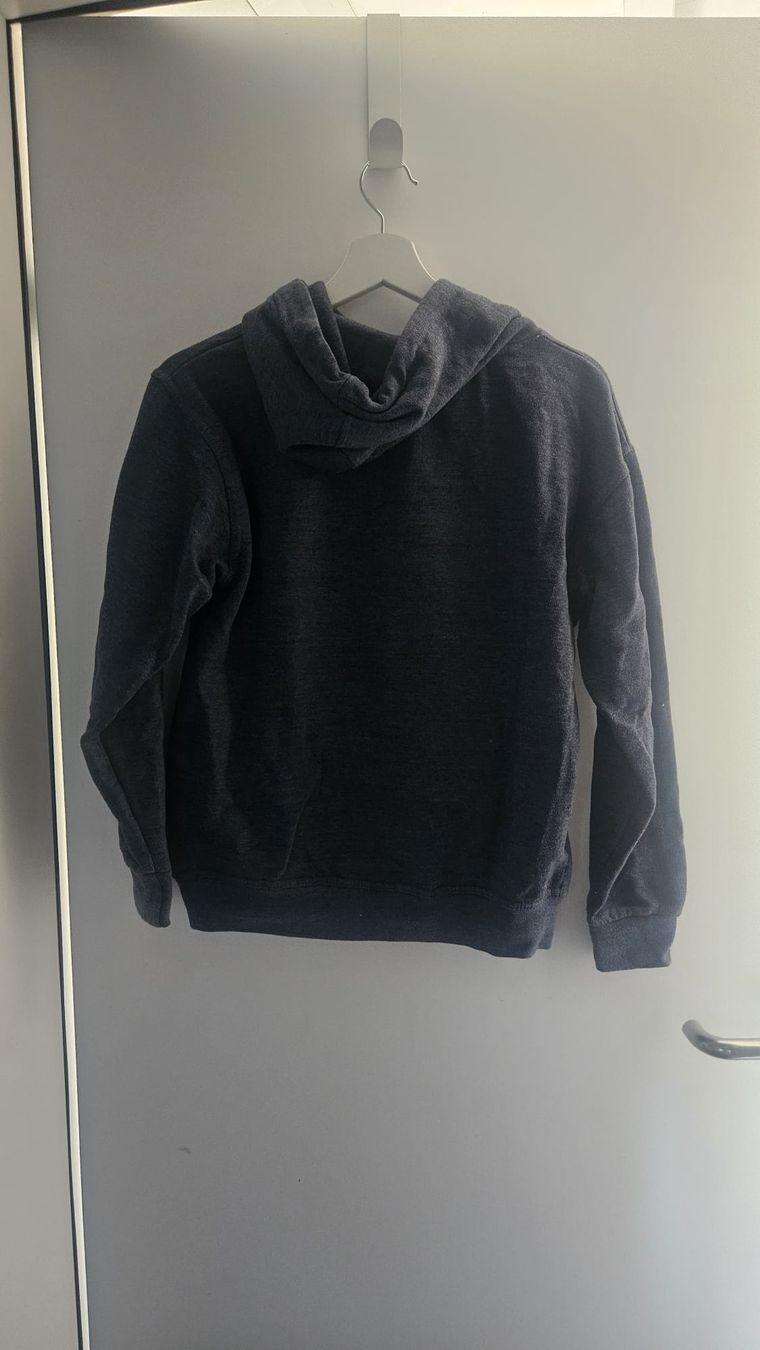 Maglioni & Felpe: Pullover – Nuovo (secondo la descrizione) da Wil SG venduto da cro_27r5 1