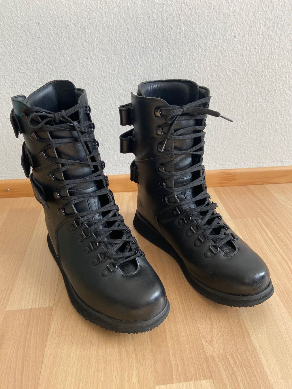 Herrenschuhe: TechnoBoots Archillessehnenschutz Gr.41 – Gebraucht aus Meggen von palm8888 1