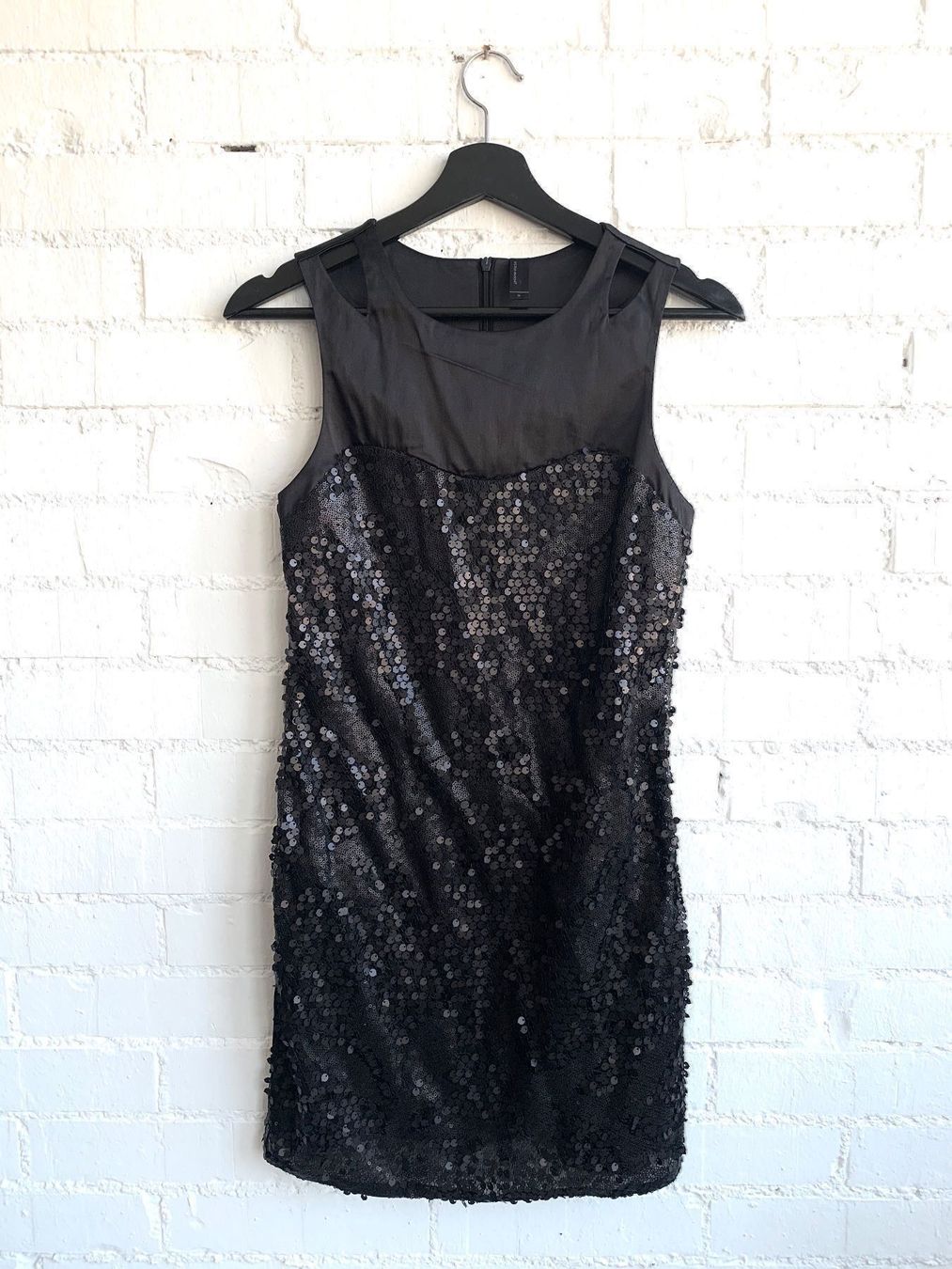 Vero Moda Kleider: Cocktailkleid mit Pailetten – Neu (gemäss Beschreibung) aus Bern von Fraeuleinhonig
