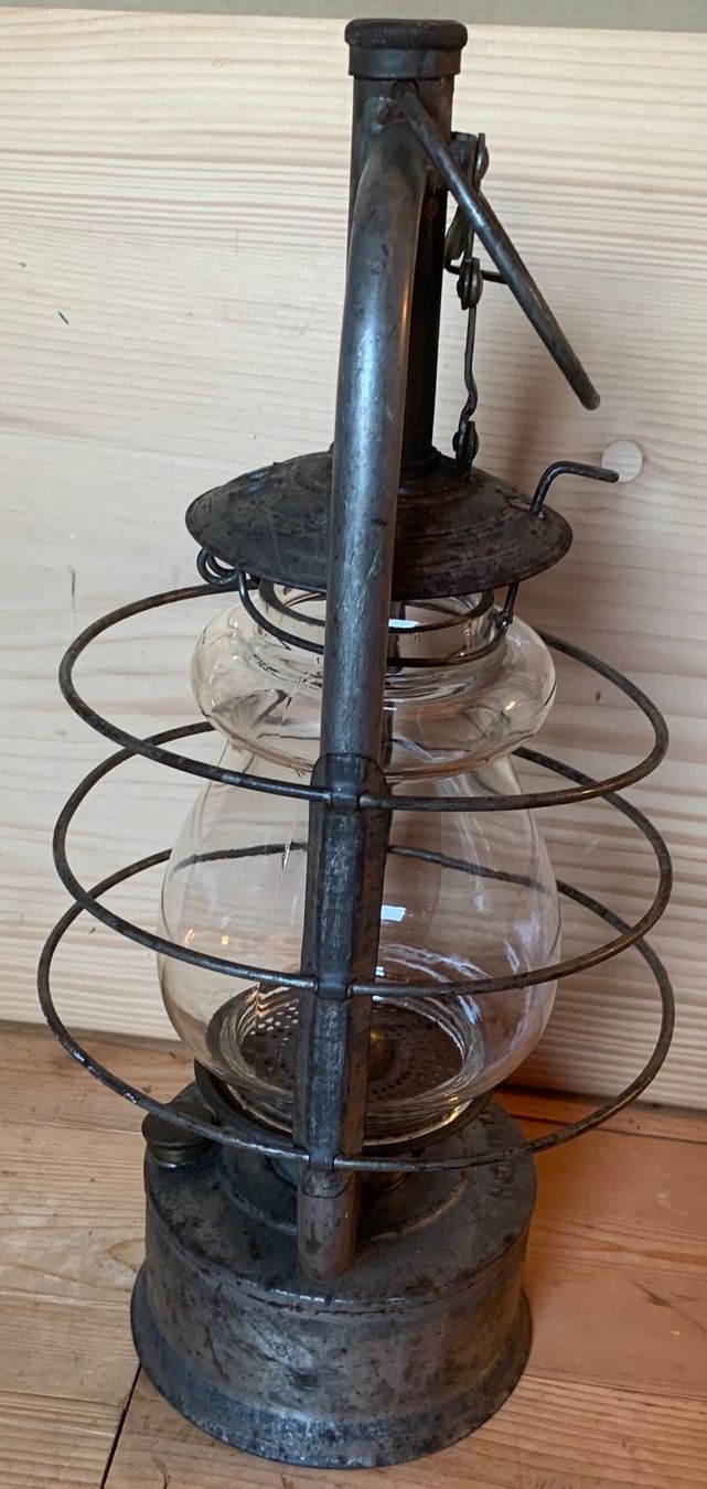 Lampade & Luci: Petrollaterne Helvetia der CH Armee – Usato da Goldingen venduto da Bergler012 3