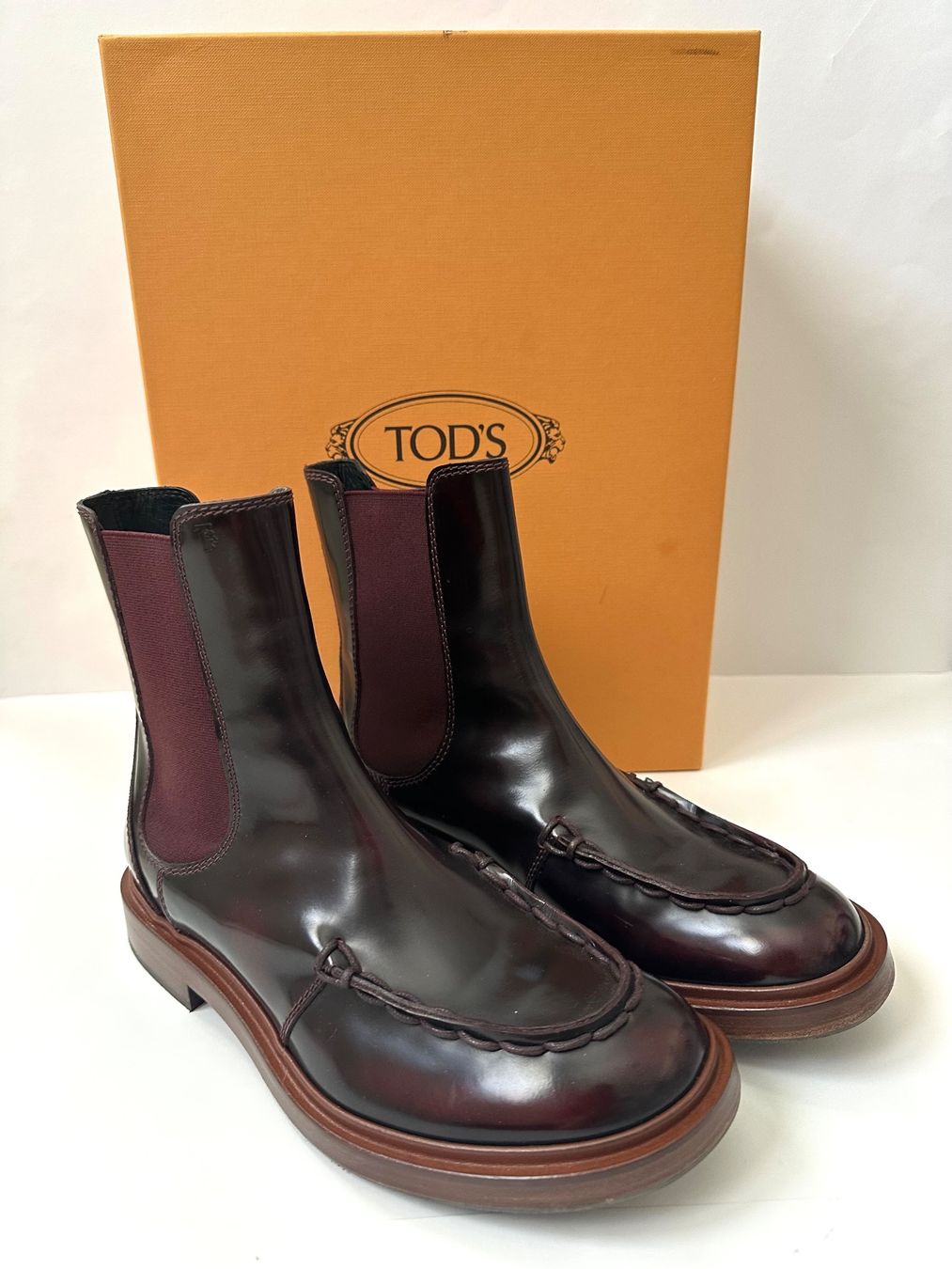 Tod'S Scarpe da donna: Tod’s stivaletti – Nuovo e nell'imballaggio originale da Pregassona venduto da Reluxuryspace