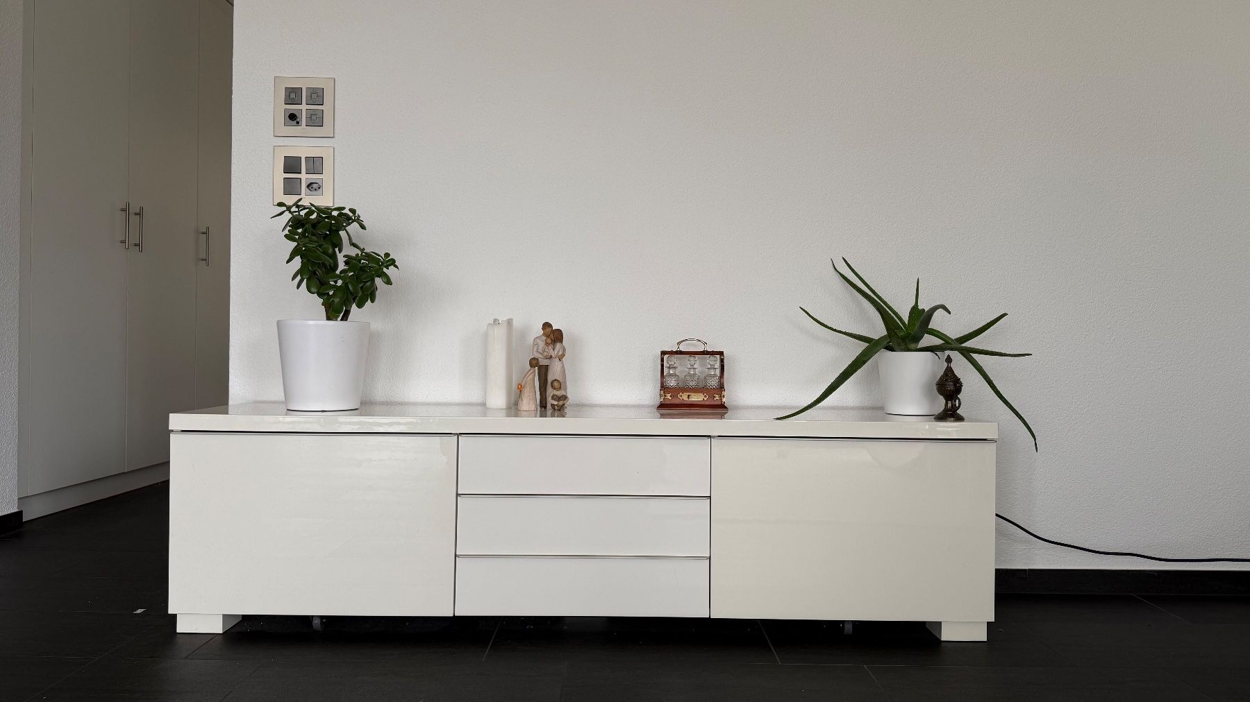 Ikea Mobili TV: IKEA Sideboard Kommode weiss Hochglanz 3 Schubladen – Usato da Volketswil venduto da HeredisAntiques 4