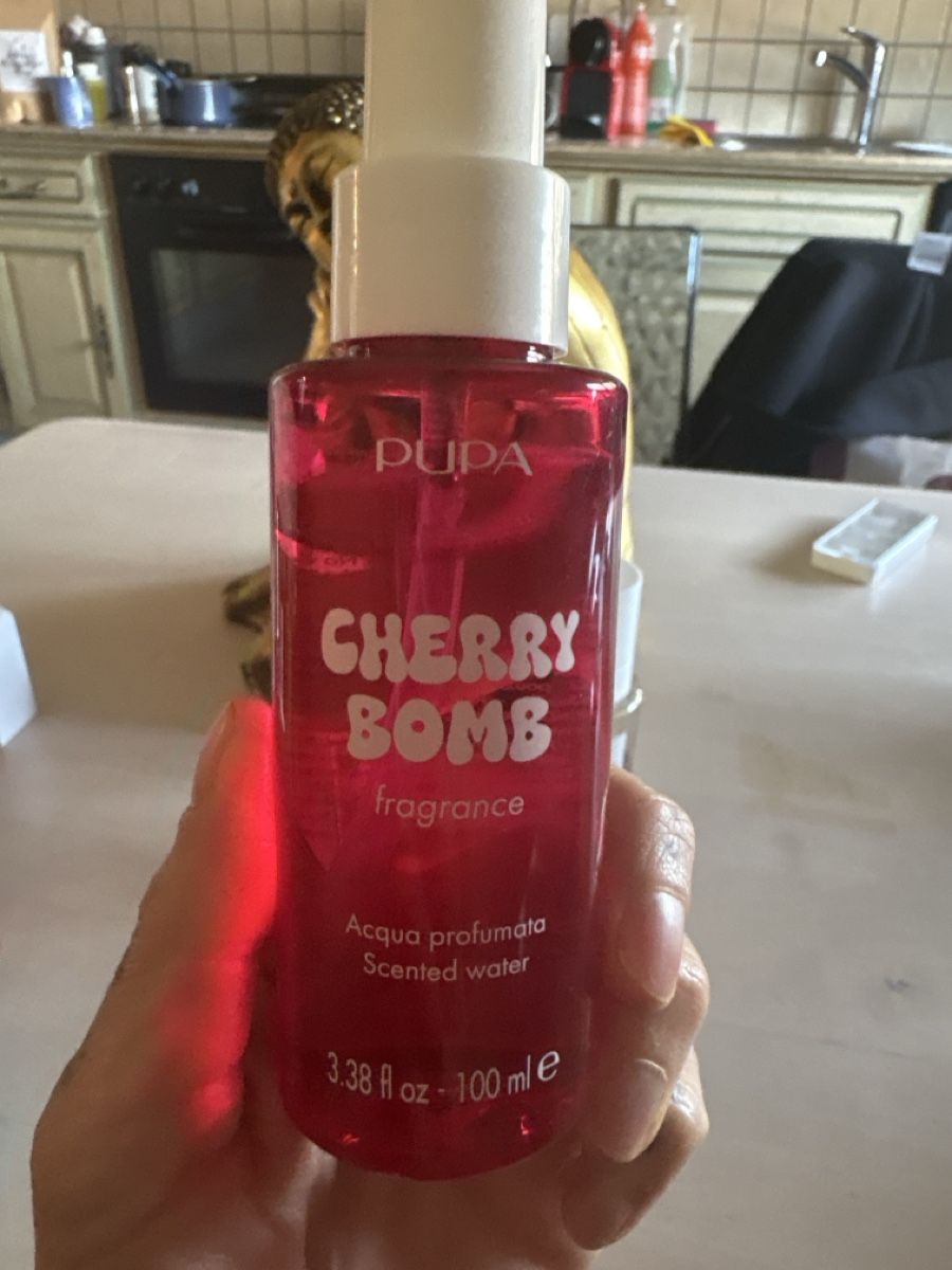 Profumi & Eau de Toilette: Lot de brumes  – Usato da Savièse venduto da chrys29 3