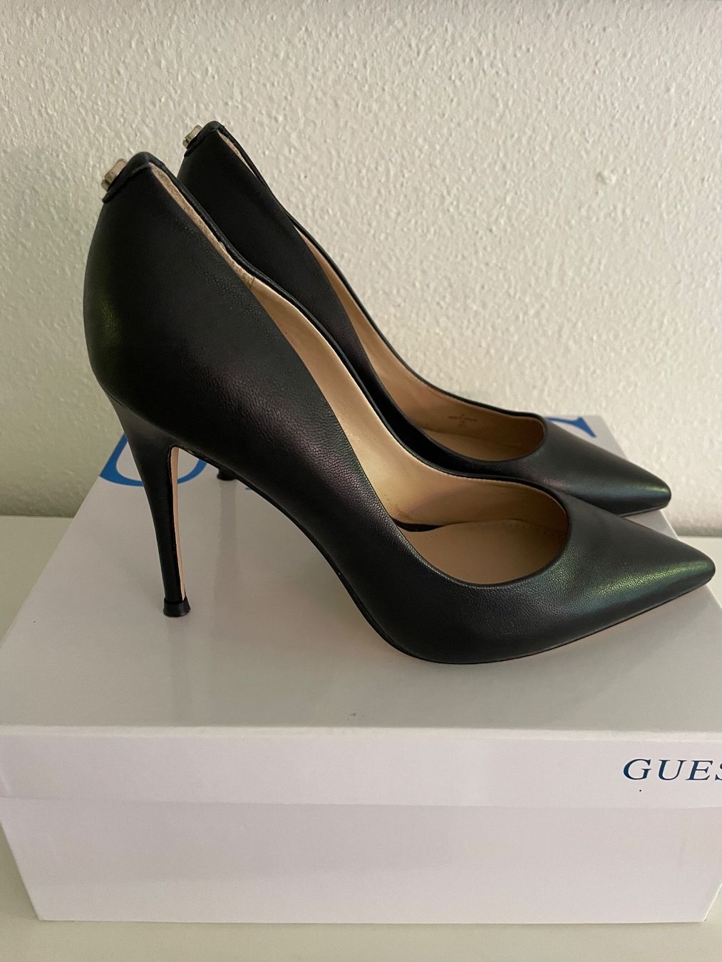 Guess Scarpe da donna: Guess  Pump’s 👠 – Nuovo (secondo la descrizione) da Zürich venduto da wijon07 1