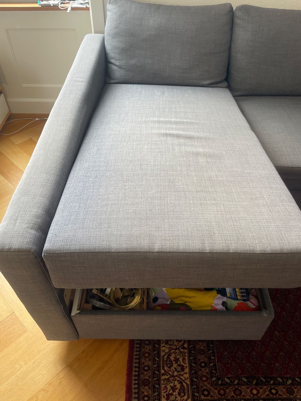 Ikea Divani: Ecksofa/ Schlafsofa grau mit Bettkasten und Bettfunktion – Usato da Basel venduto da non_qb9g 2