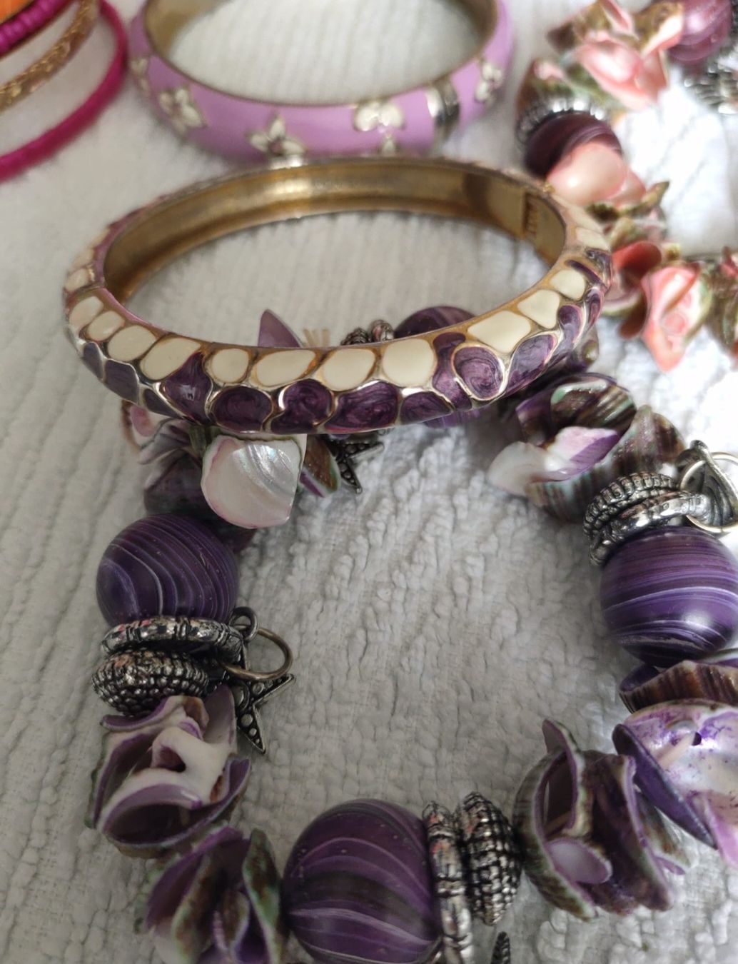 Bracelets: Armbänder – D'occasion à Luzern par Luzern_Energy 1