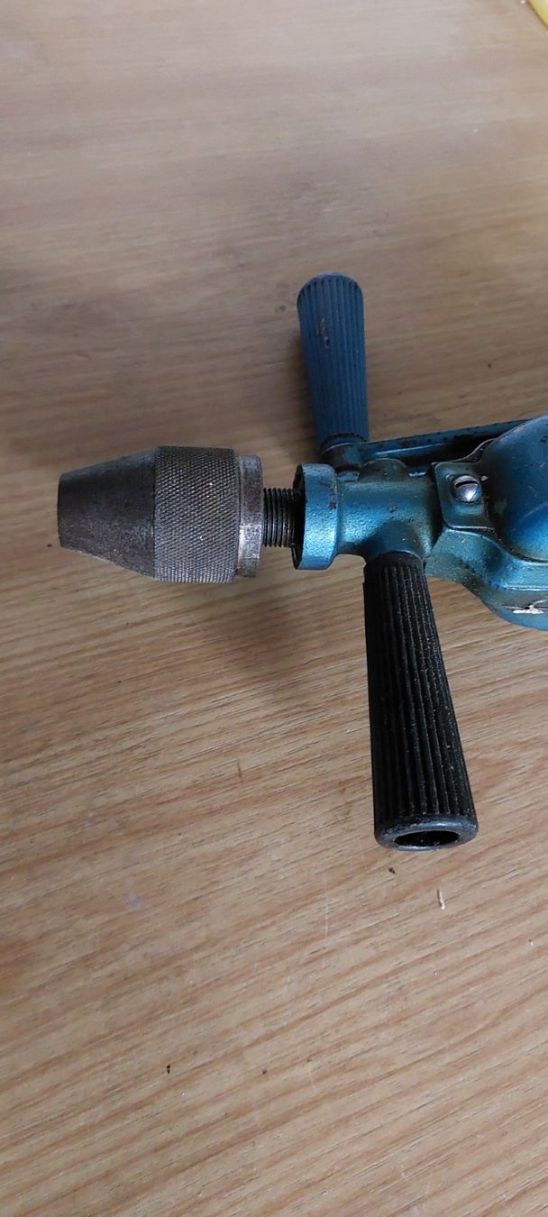 Tutti gli attrezzi: Antike Bormaschiene – Usato da Tegerfelden venduto da Hondamona 2