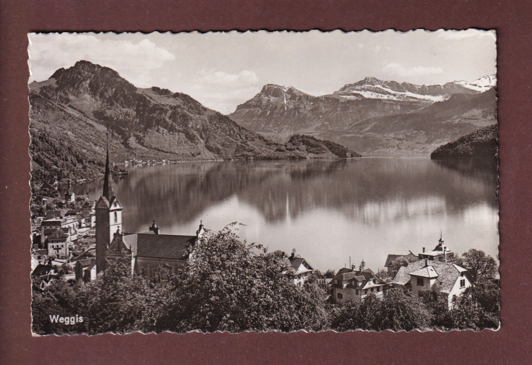 Ansichtskarten: WEGGIS - Teil mit Kirche - 1942 – Gebraucht aus Pully von nicecards-shop