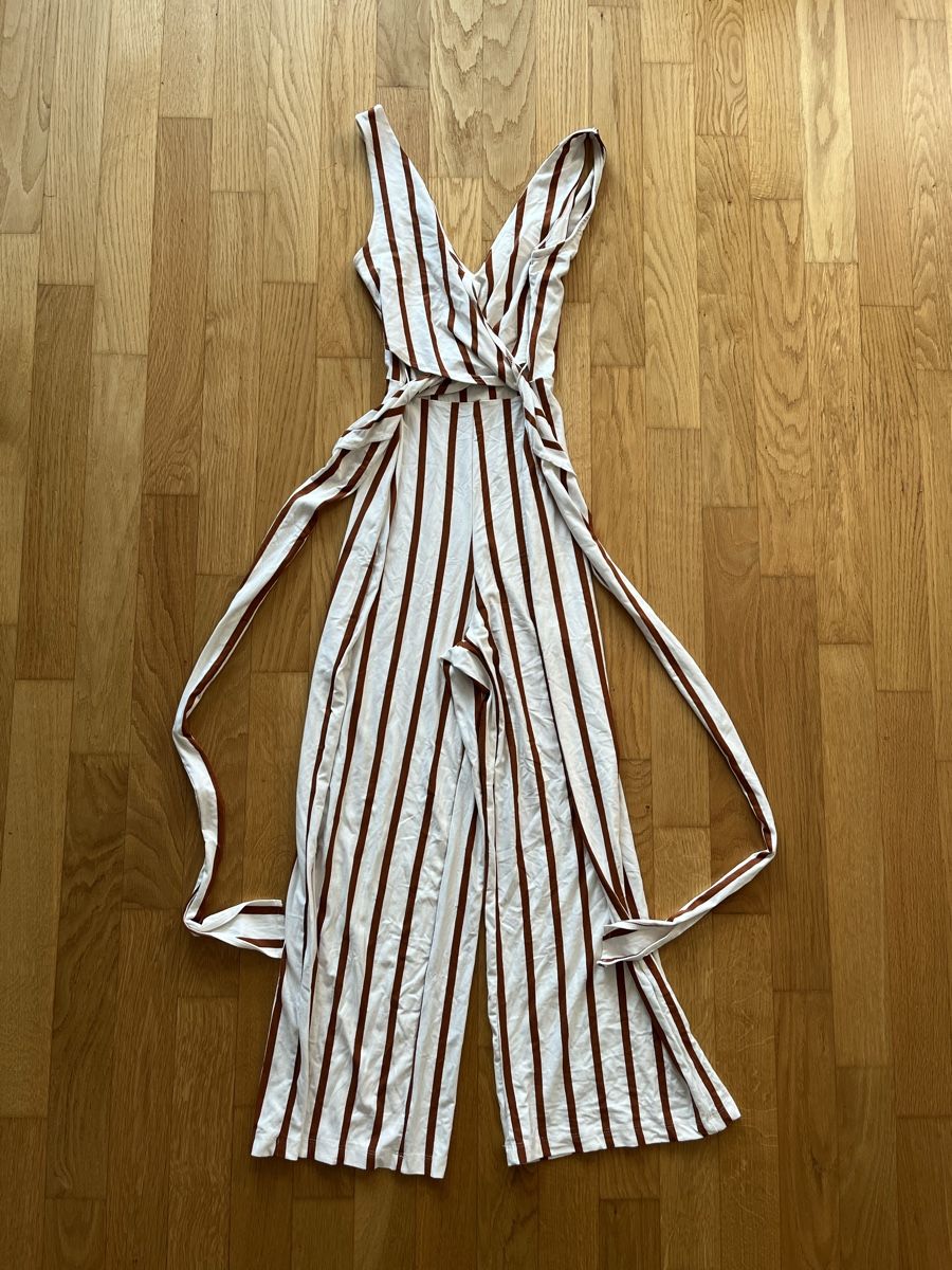Bershka Tute: Jumpsuit, Gr. XS – Usato da Schliern b. Köniz venduto da ali_ytz9 1