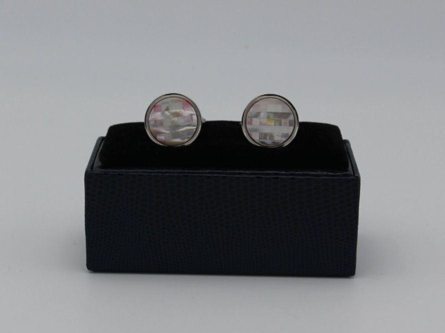 Gemelli: **NEU** Manschettenknöpfe aus Rhodium & Perlmutt – Nuovo e nell'imballaggio originale da Luzern venduto da jul_bn7b 1