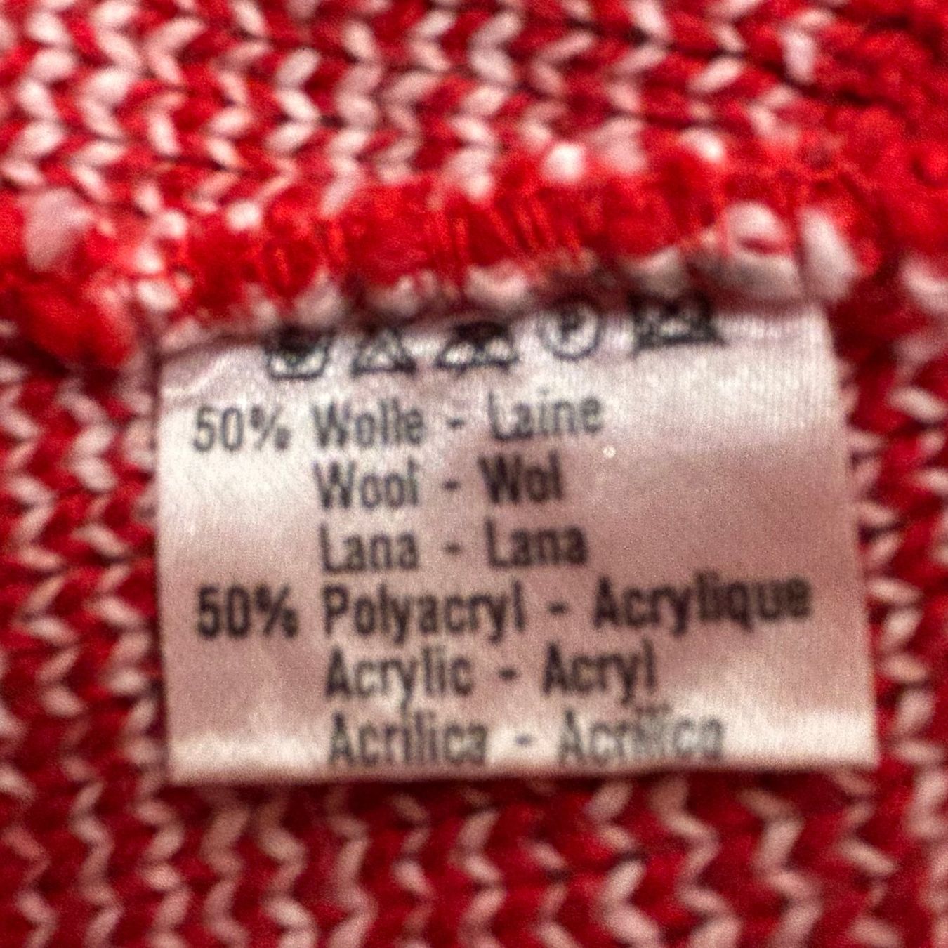 Hüte, Mützen & Caps: Strick-Cap mit Wintermuster (Rot–Weiss / Norton) – Gebraucht aus Bern von san_svt6 2