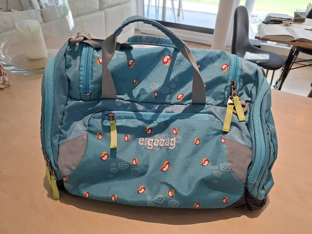 Ergobag Sacs & sacs à dos: Ergobag Sporttasche – D'occasion à Männedorf par Einhornmama