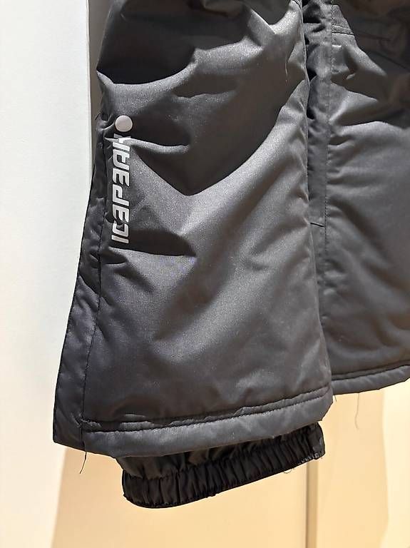 Pantaloni: Kinder Skihose IcePeak Grösse 140 – Usato da Merlischachen venduto da Jamie-Tristan 2
