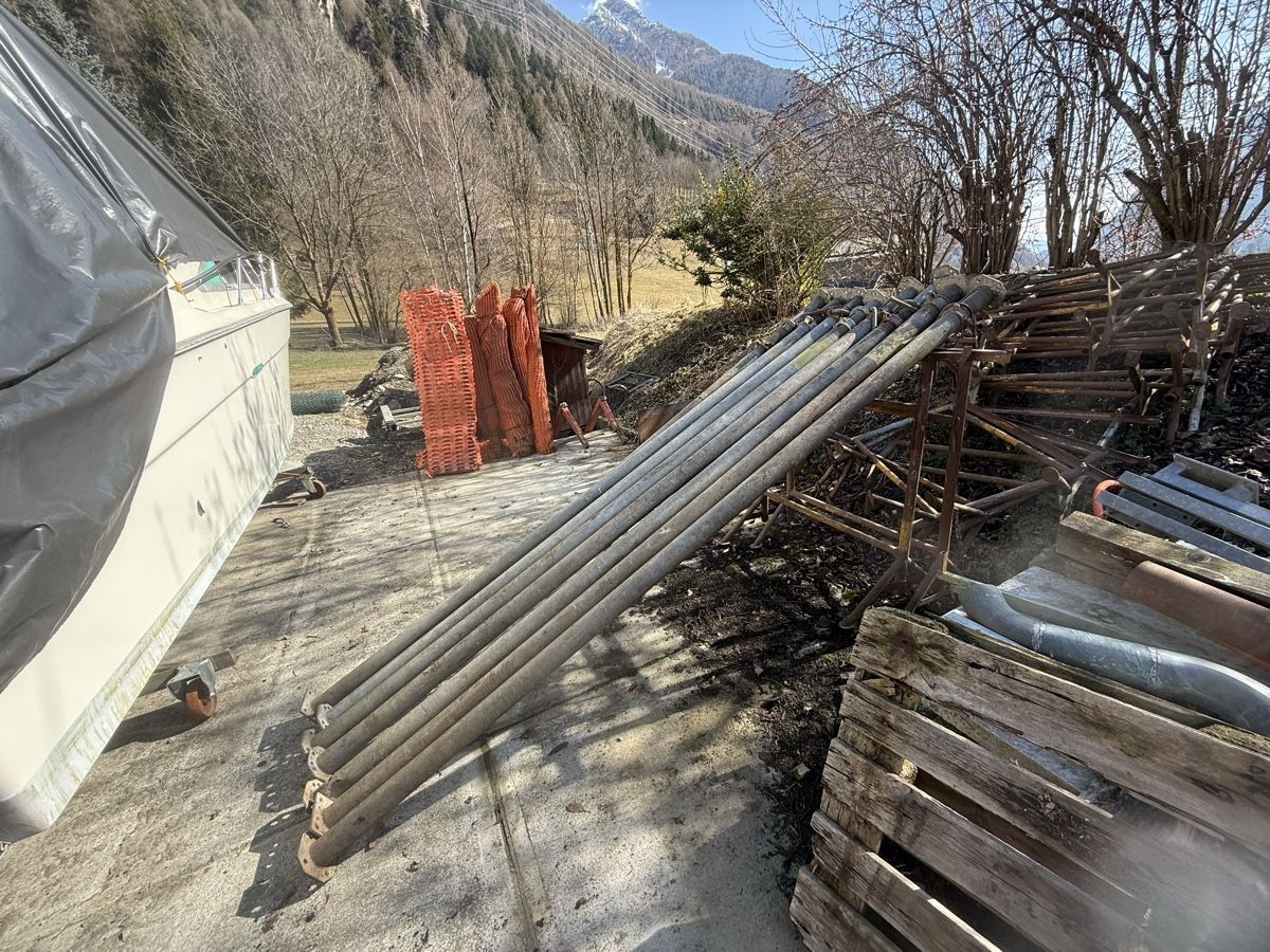 Travi: Deckenstützen 300/550 – Usato da Le Prese venduto da mantamanta02 1
