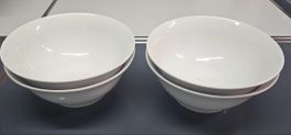 4 Schöne porzellan Salatschüsseln /Servierschüssel makellos