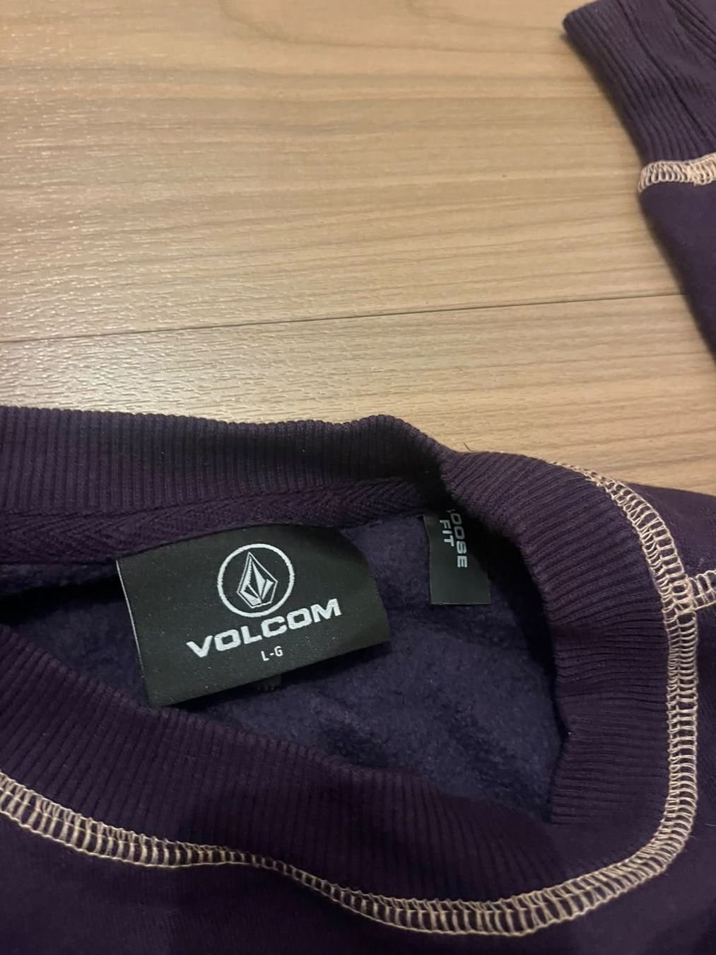 Pullover & Sweatshirts: Neuer Volcom Pulli – Neu (gemäss Beschreibung) aus Seewis-Schmitten von GMM96 1