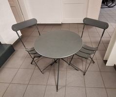 Balkonset Tisch und zwei Stühle grau gebraucht