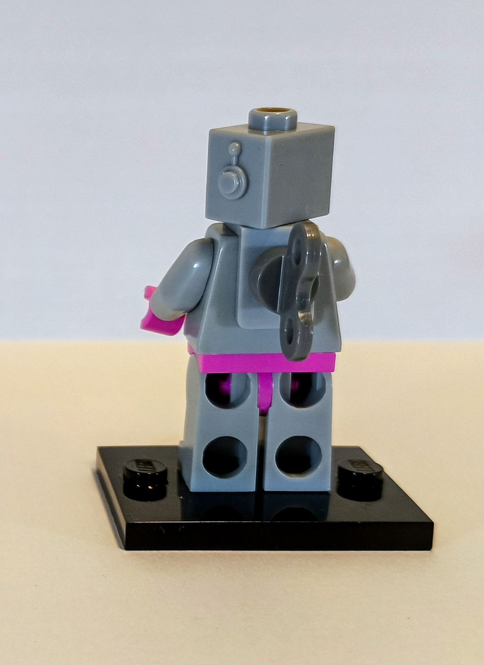 Lego Baukästen: Lego Minifigures Serie 11 - Roboterdame – Gebraucht aus Muri AG von Kramsi 3