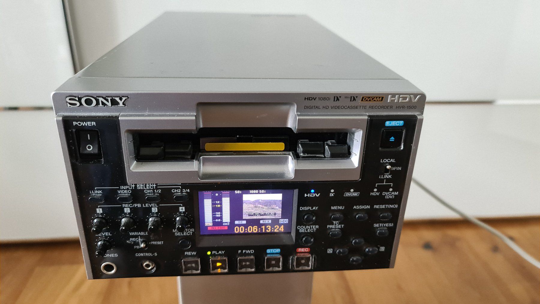 Sony Lettore multimediale & Streamer: Digital HD Player/Recorder – Usato da geuensee venduto da Gnicolas