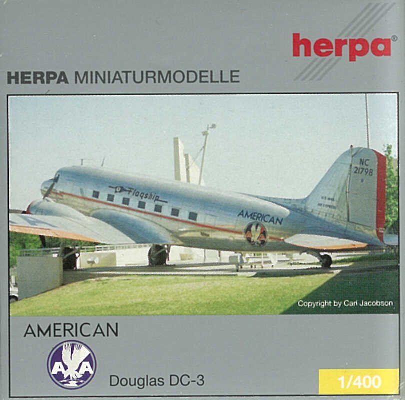 McDonnell Douglas Kit di modellismo & Modellini statici: DC-3 AMERICAN Airlines – Nuovo e nell'imballaggio originale da Morges venduto da iljamuromez 2