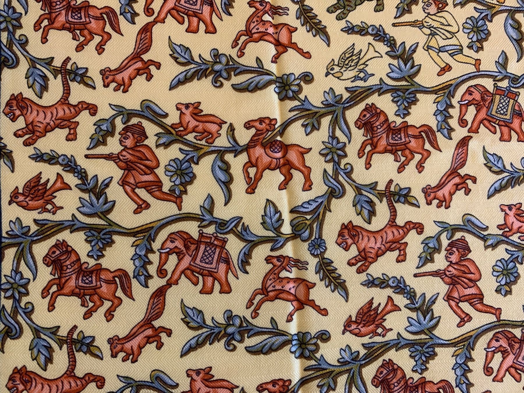 Hermès Foulards, Tücher & Schals: HERMÈS 140, Kaschmir Schal Vintage – Gebraucht aus Bützberg von Alexaborn 5