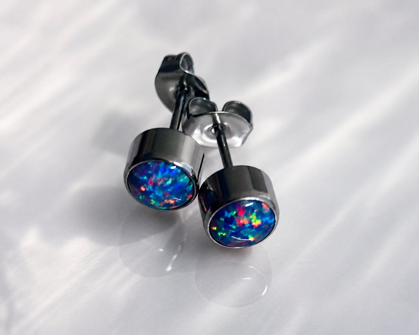 Boucles d'oreille: Ohrstecker aus Titanium mit Opal – Neuf avec emballage d'origine à Matten b. Interlaken par kero71 3