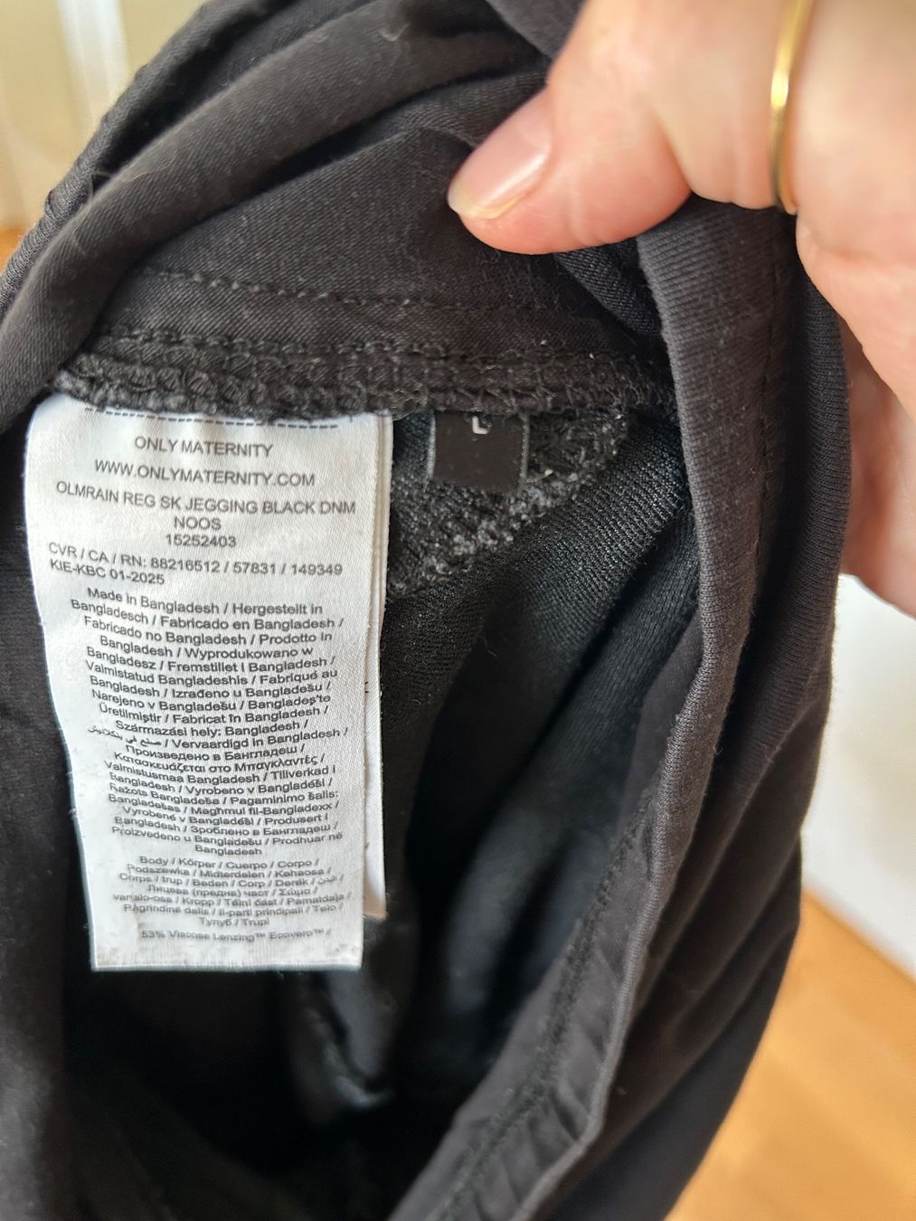 Only Pantaloni: Umstandshose Stretchjeans schwarz – Usato da Zürich venduto da predisha 3