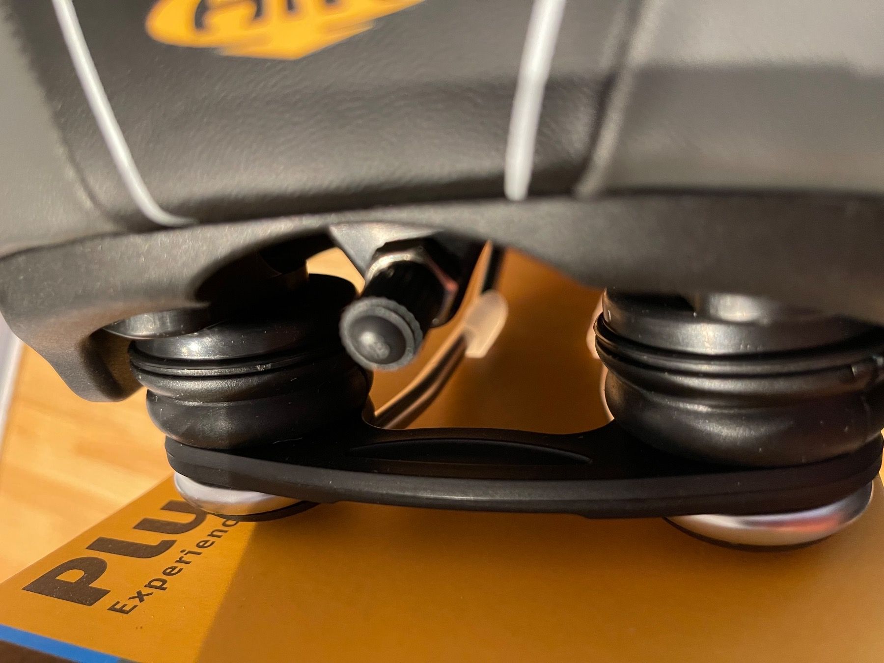 Selle & Accessori: Velo Satell Damen + Herren einstellbar mit Ventil Luft – Nuovo e nell'imballaggio originale da Wettingen venduto da stern910 3