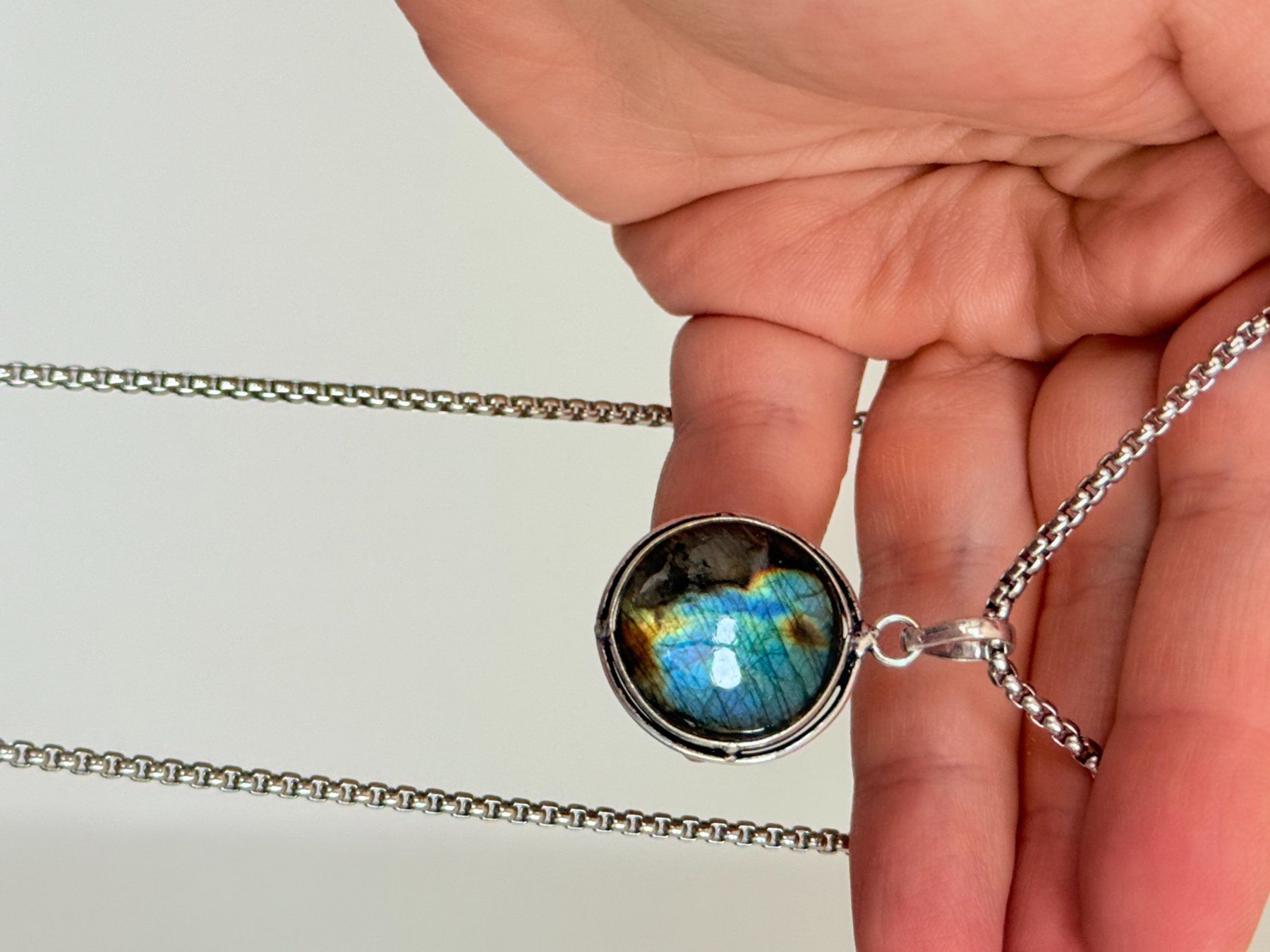 Catenine: Collier avec Labradorite – Nuovo e nell'imballaggio originale da Genève venduto da AWWA 2