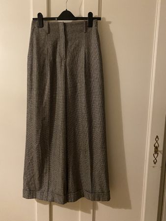 Hose Sandro Gr. 36