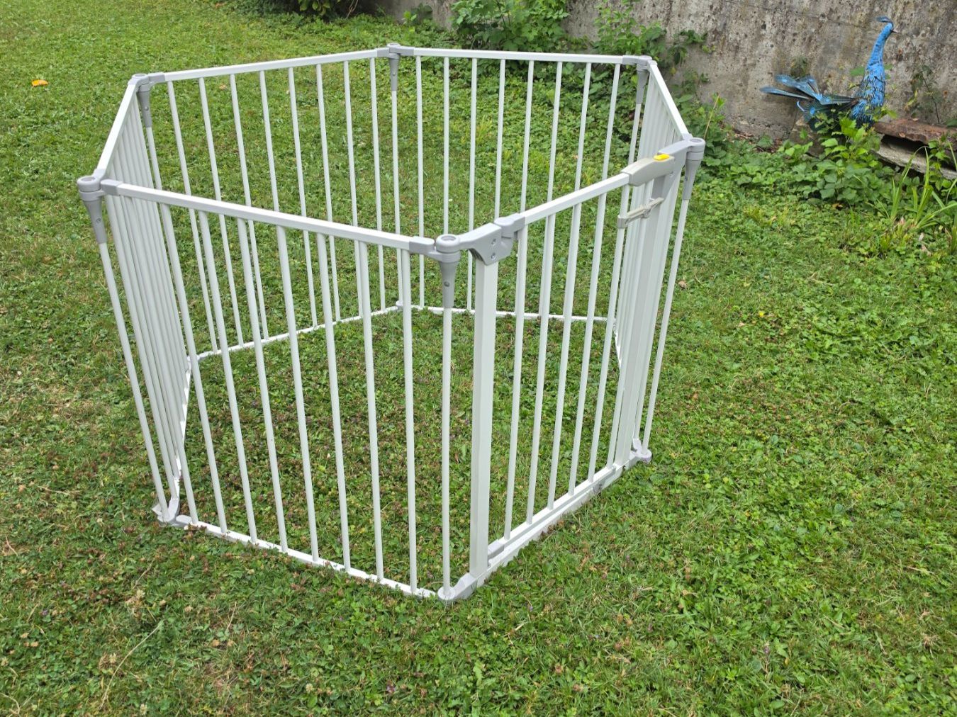 Hauck Box & Barriere di sicurezza: Hauck Laufgitter Metall weiss – Usato da Dietikon venduto da 6414yvonne 2