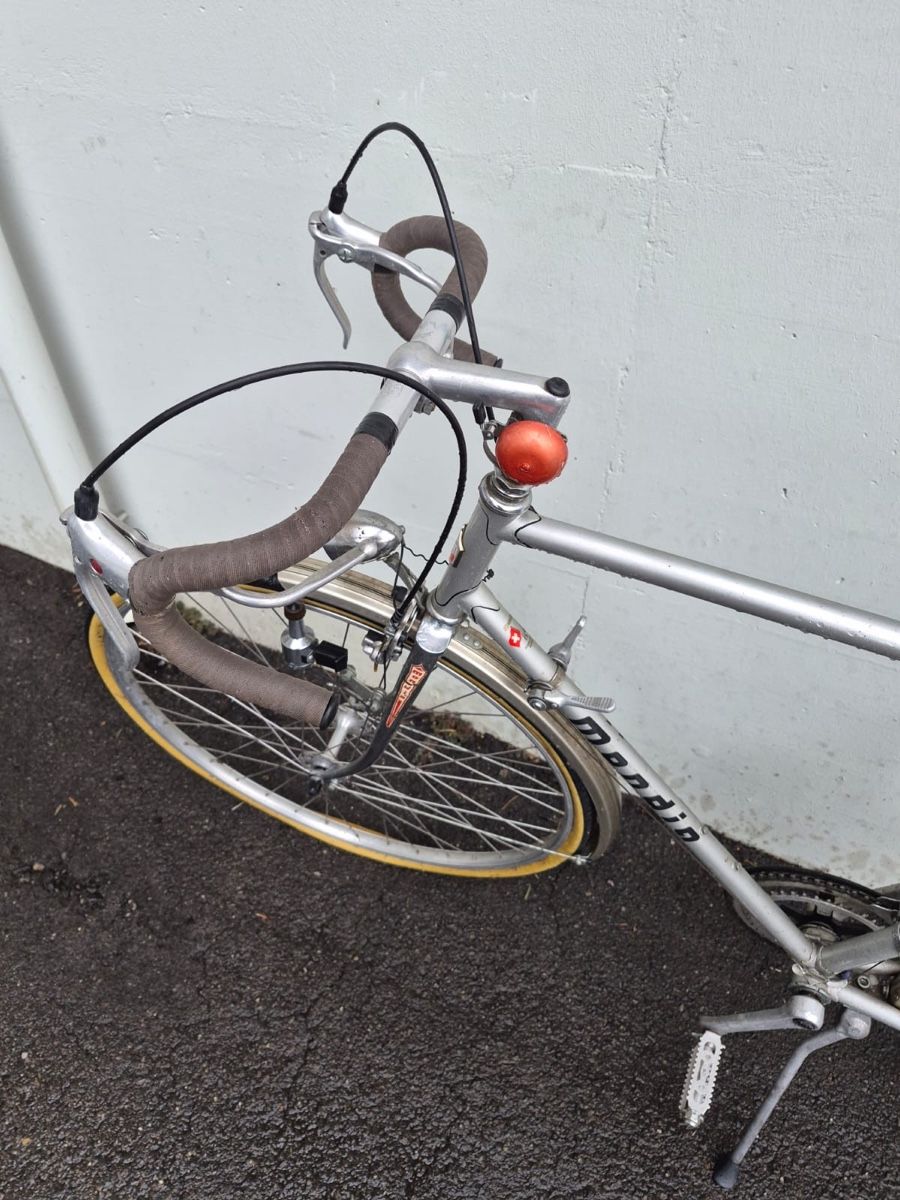 Mondia Biciclette: Rennvelo Mondia Farbe silber – Usato da Hofstetten SO venduto da Smari6 4