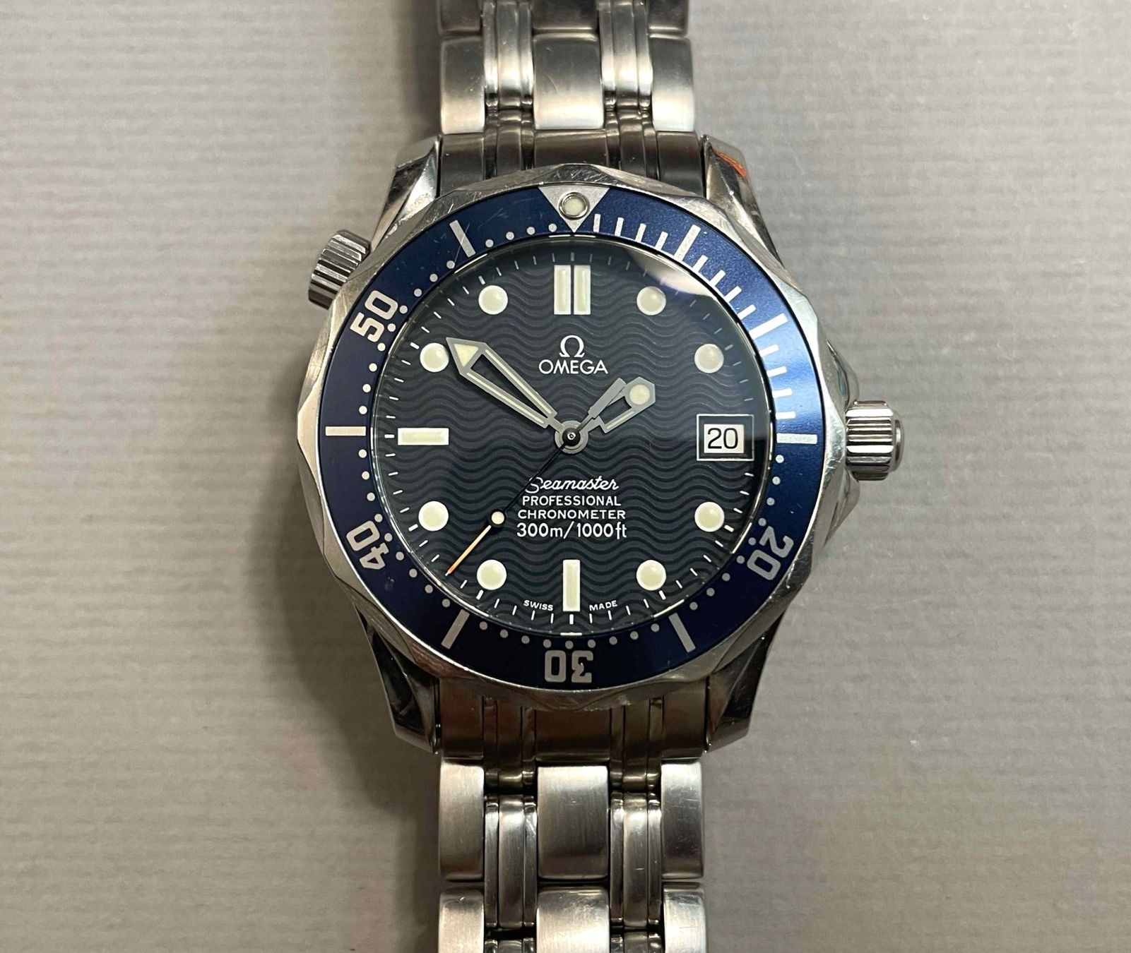 Omega Uhren: OMEGA SEAMASTER PROFESSIONAL 300 TRITIUM DIAL – Gebraucht aus Luzern von