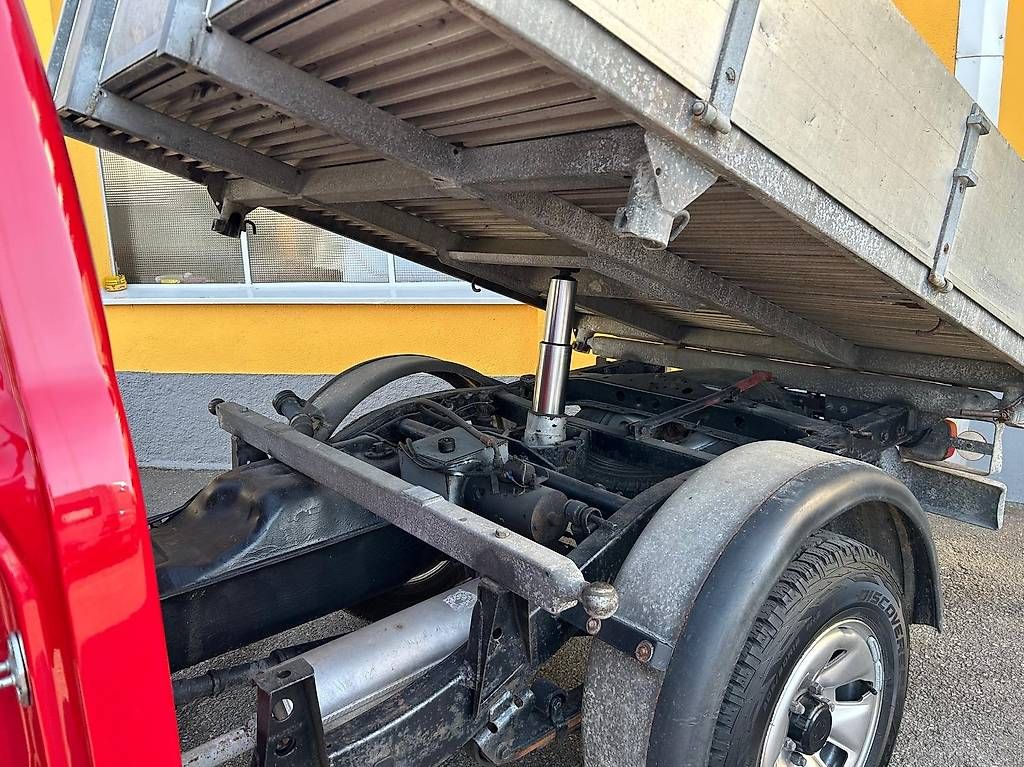 Nutzfahrzeuge: Toyota HI-LUX  2.4 4x4  – Gebraucht aus Melano von ambrotula 3