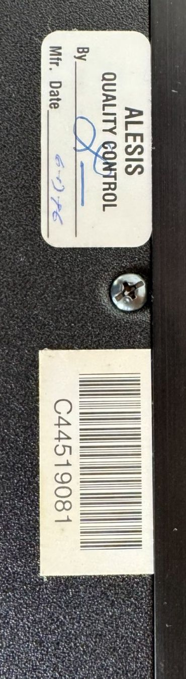 Strumenti musicali: Alesis Microwerb 4 - analoges Effektgerät – Usato da Urdorf venduto da polytron 2