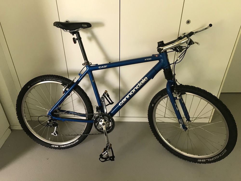 cannondale f700 mountain bike